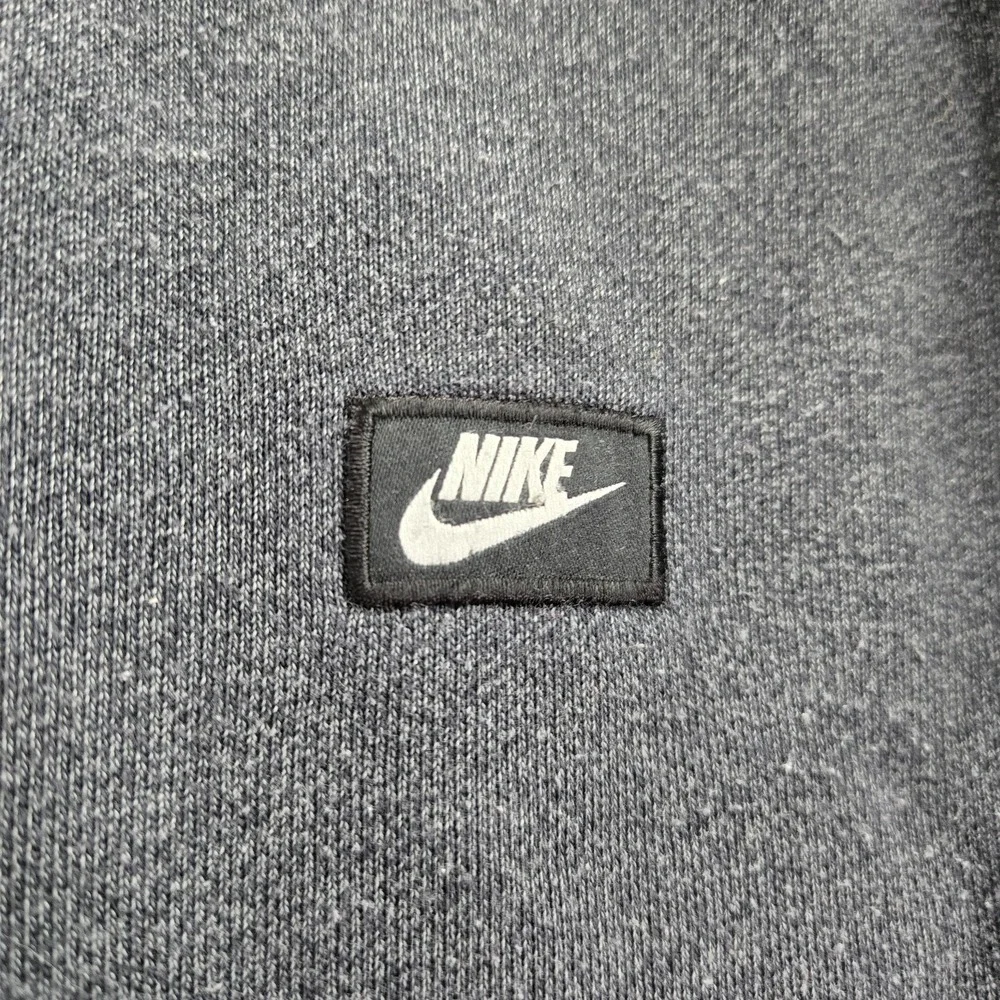 Nike *** tear